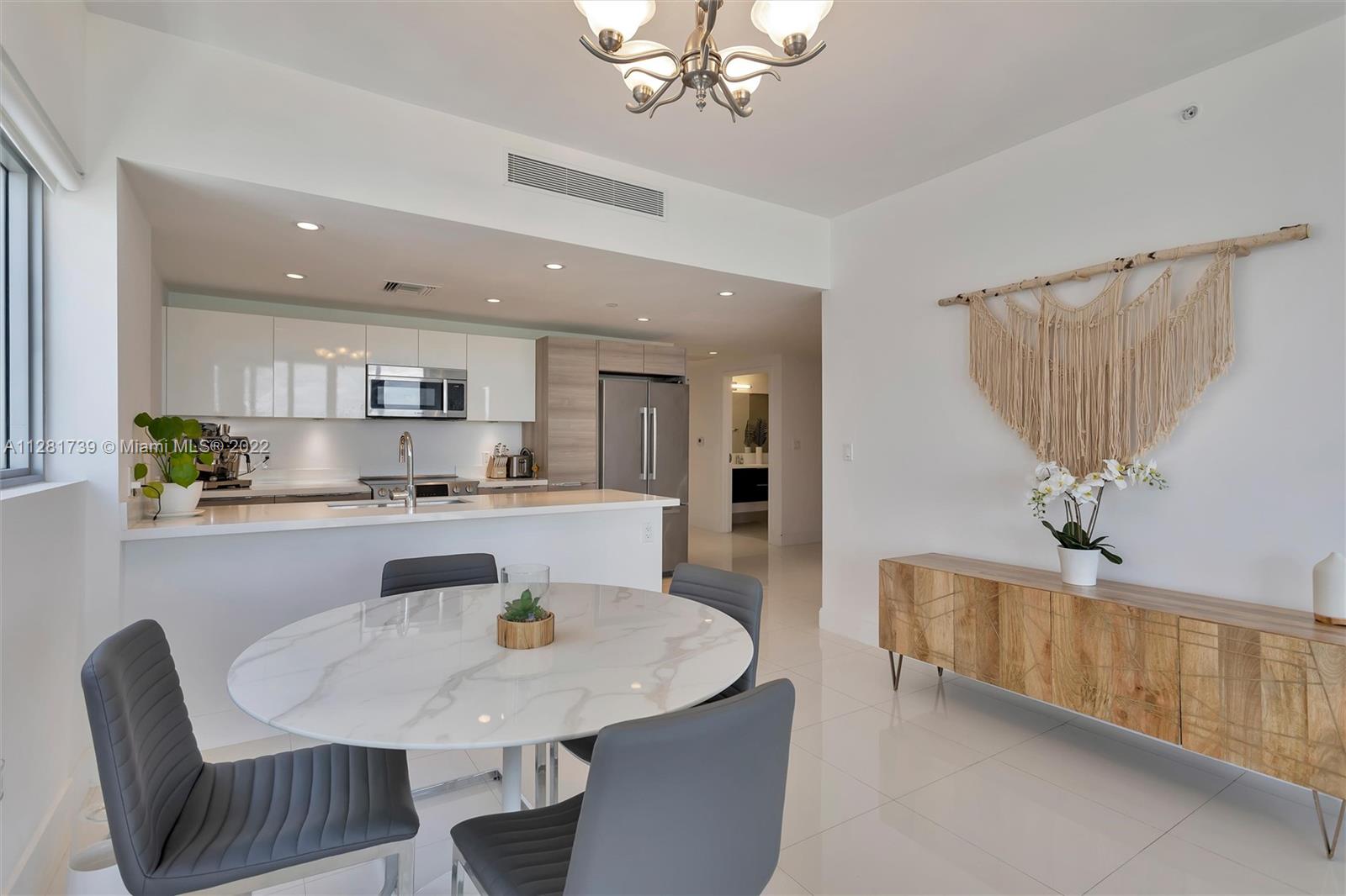 9940 W Bay Harbor Dr Unit: 6FS