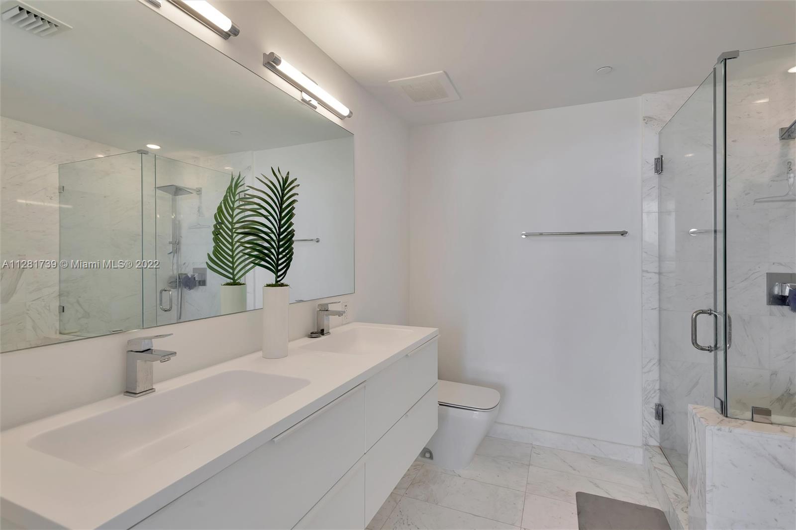 9940 W Bay Harbor Dr Unit: 6FS