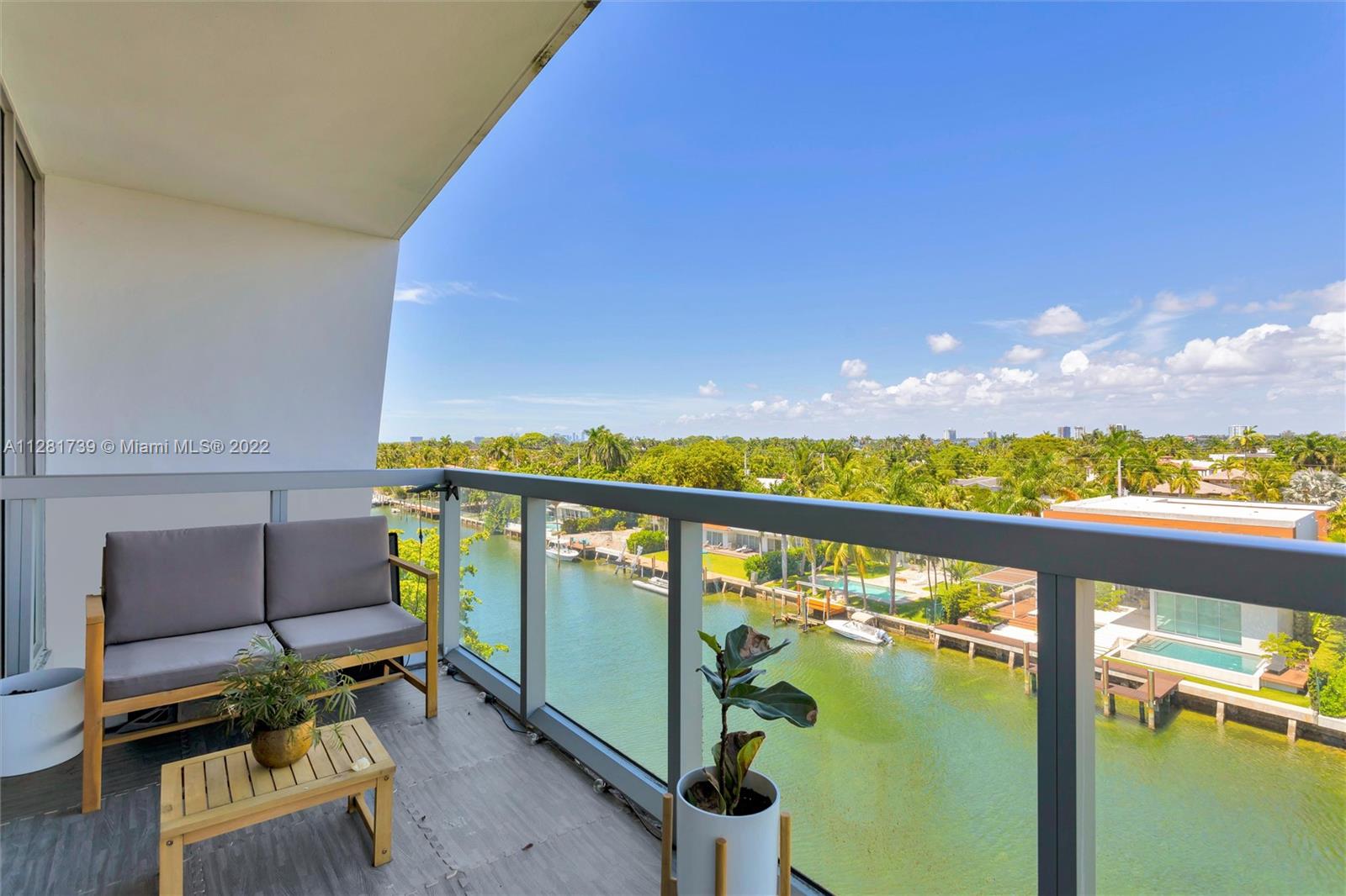 9940 W Bay Harbor Dr Unit: 6FS