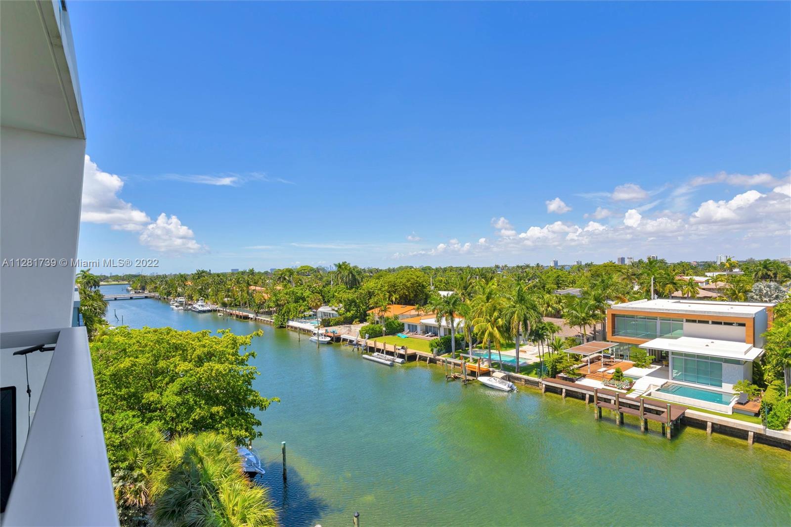 9940 W Bay Harbor Dr Unit: 6FS