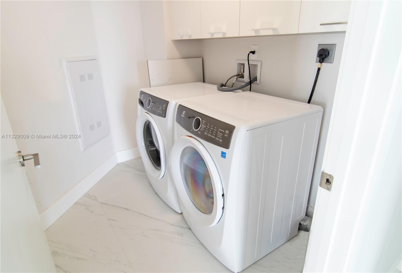 330 Sunny Isles Blvd Unit: 5-1202