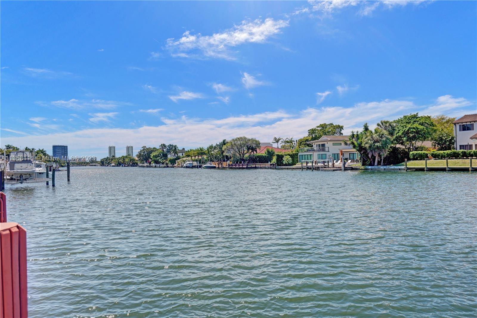 1130 Harbor Ct