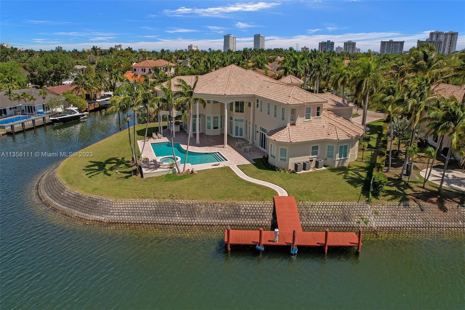 1130 Harbor Ct