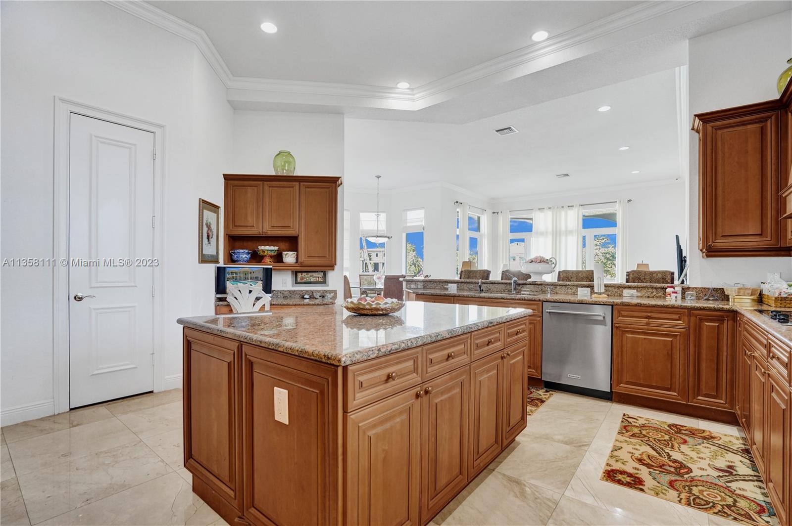 1130 Harbor Ct