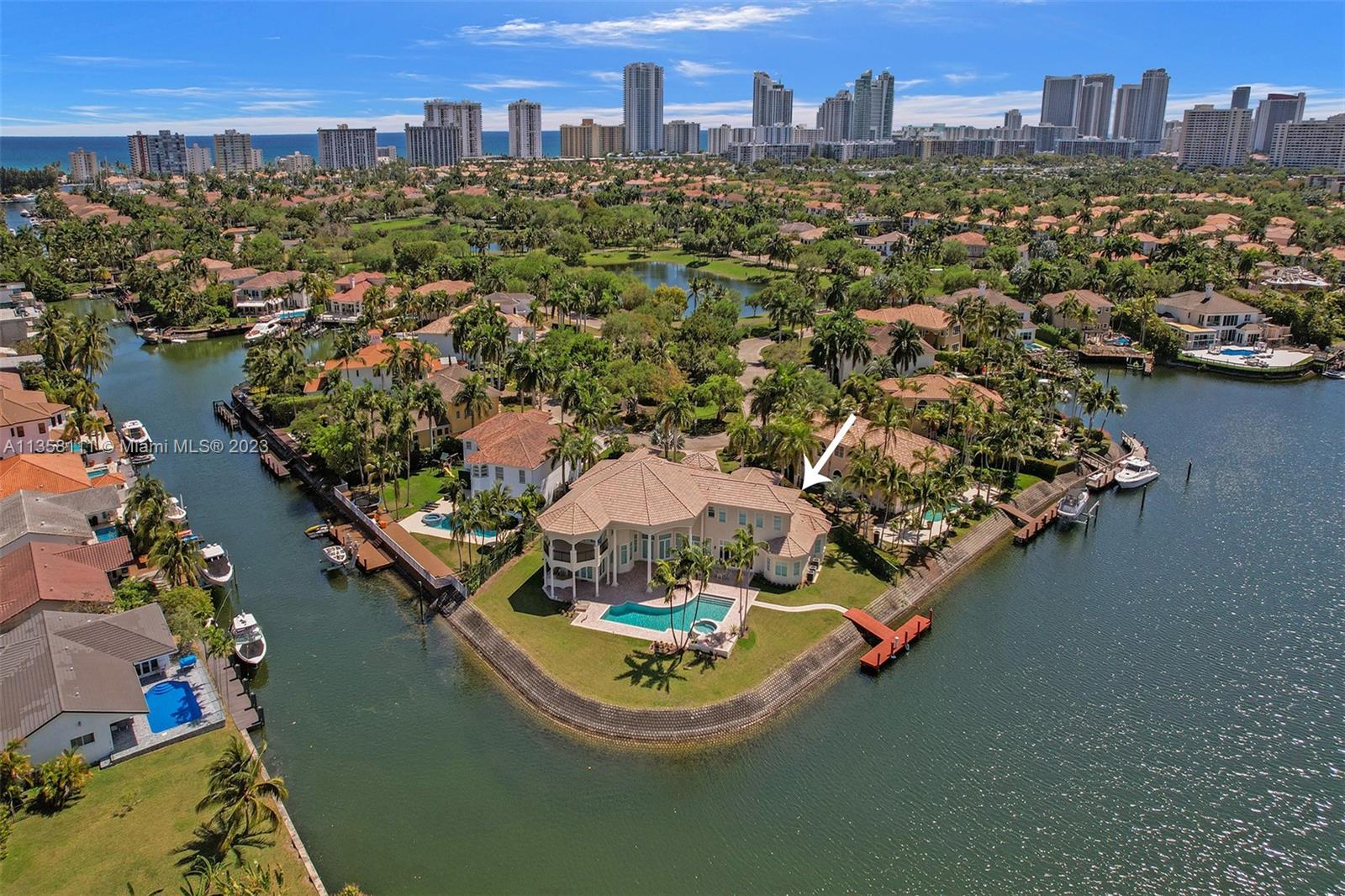 1130 Harbor Ct