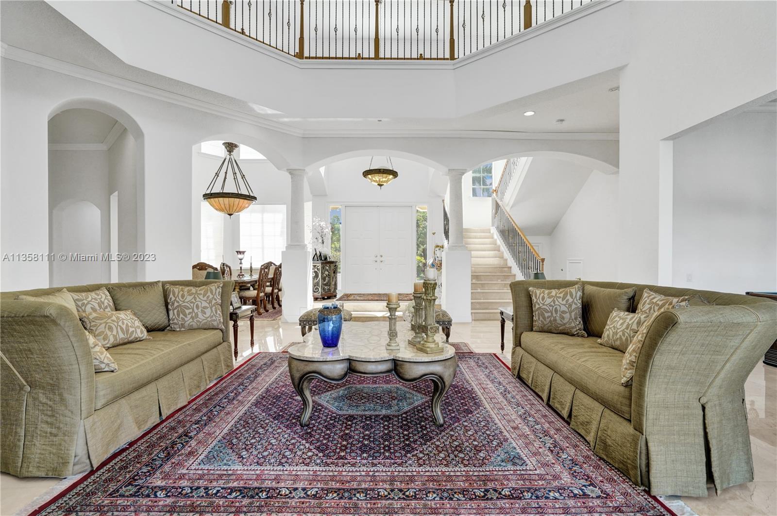 1130 Harbor Ct