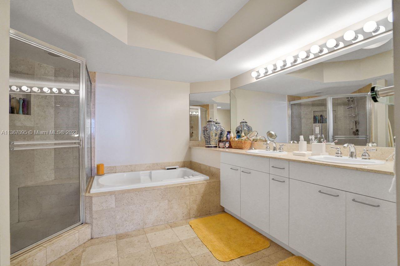 21055 Yacht Club Dr Unit: 2406