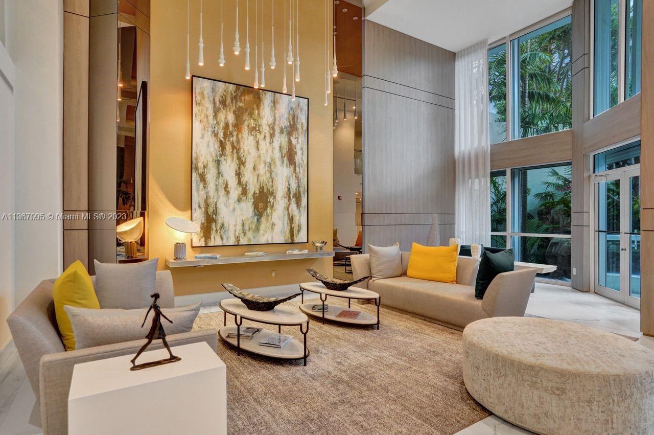 21055 Yacht Club Dr Unit: 2406