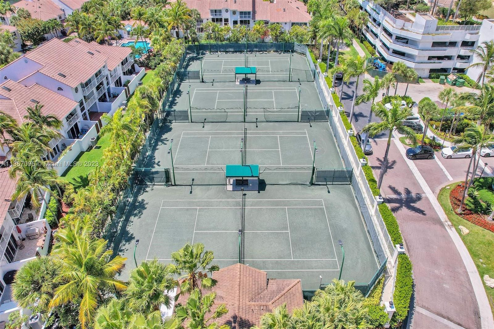 21055 Yacht Club Dr Unit: 2406