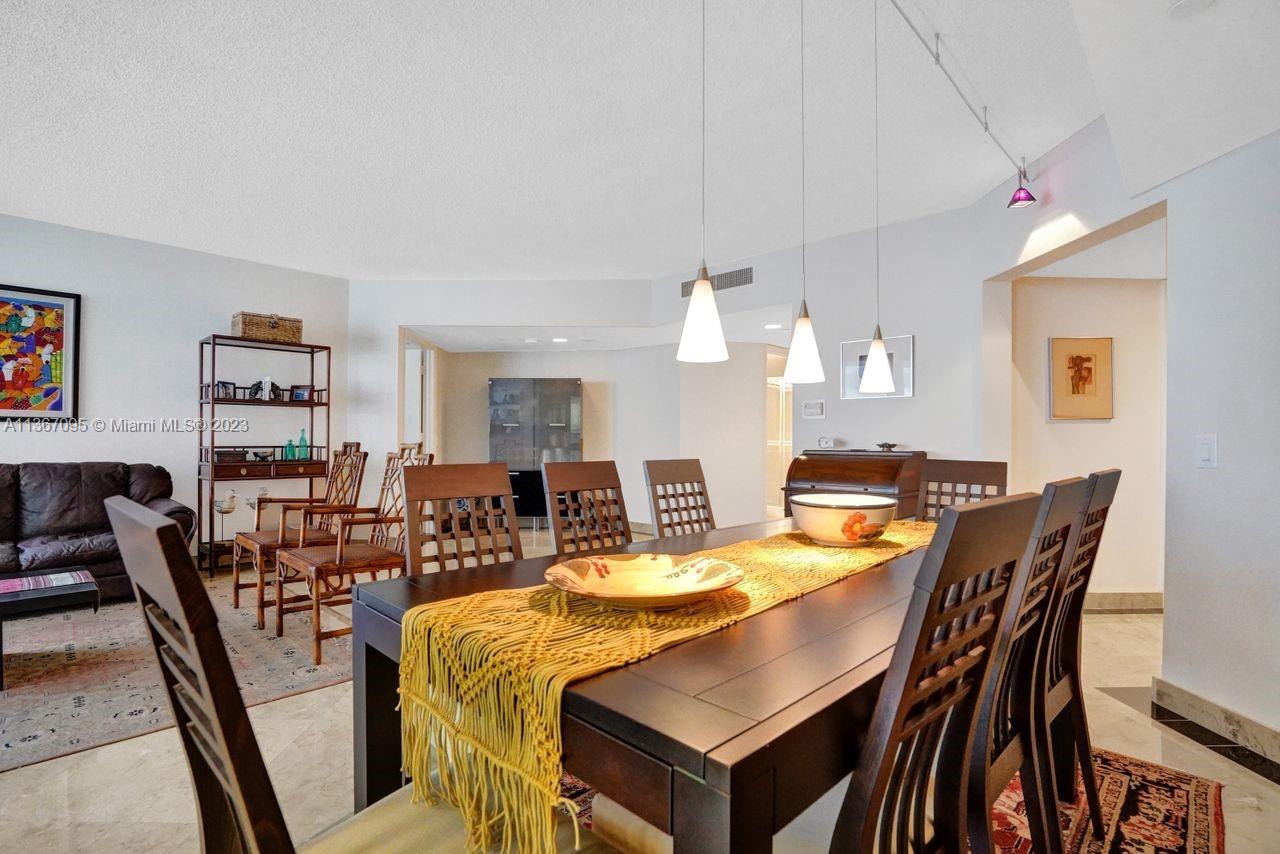 21055 Yacht Club Dr Unit: 2406