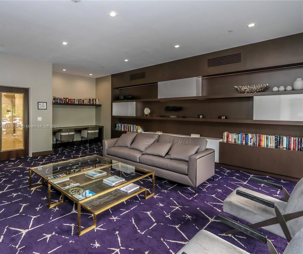 20225 NE 34th Ct Unit: 2112