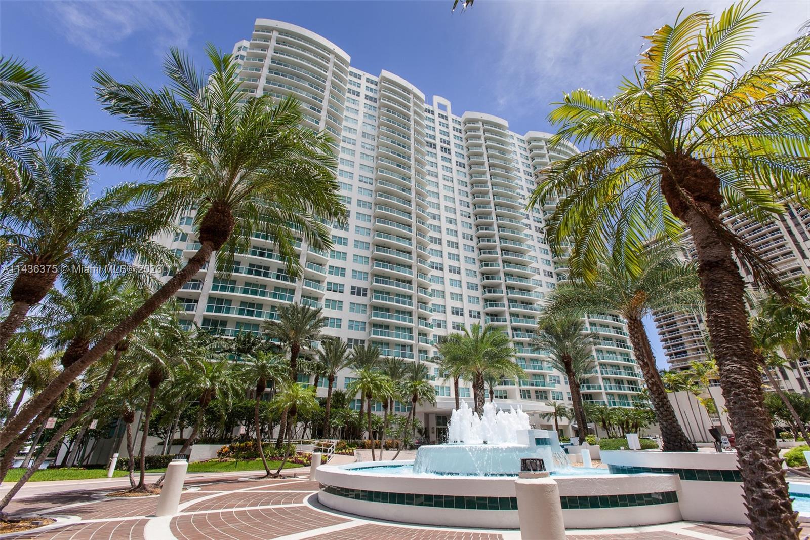 20201 E Country Club Dr Unit: 404