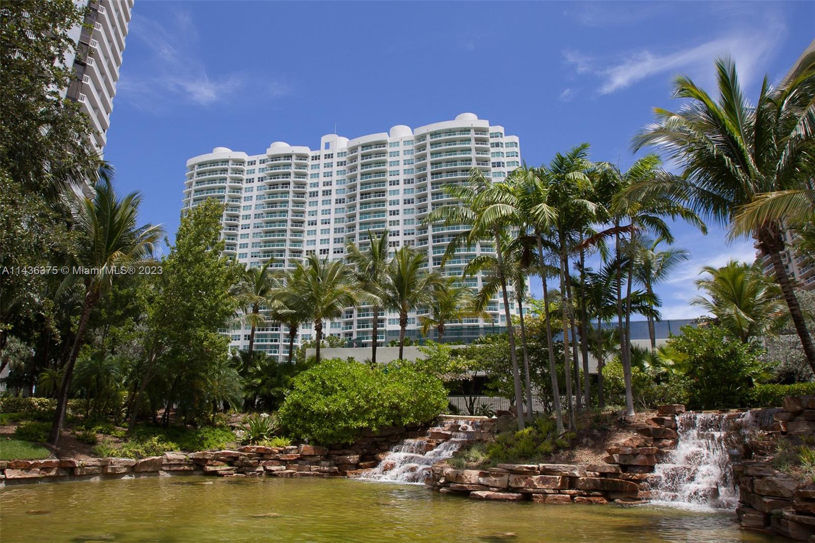 20201 E Country Club Dr Unit: 404