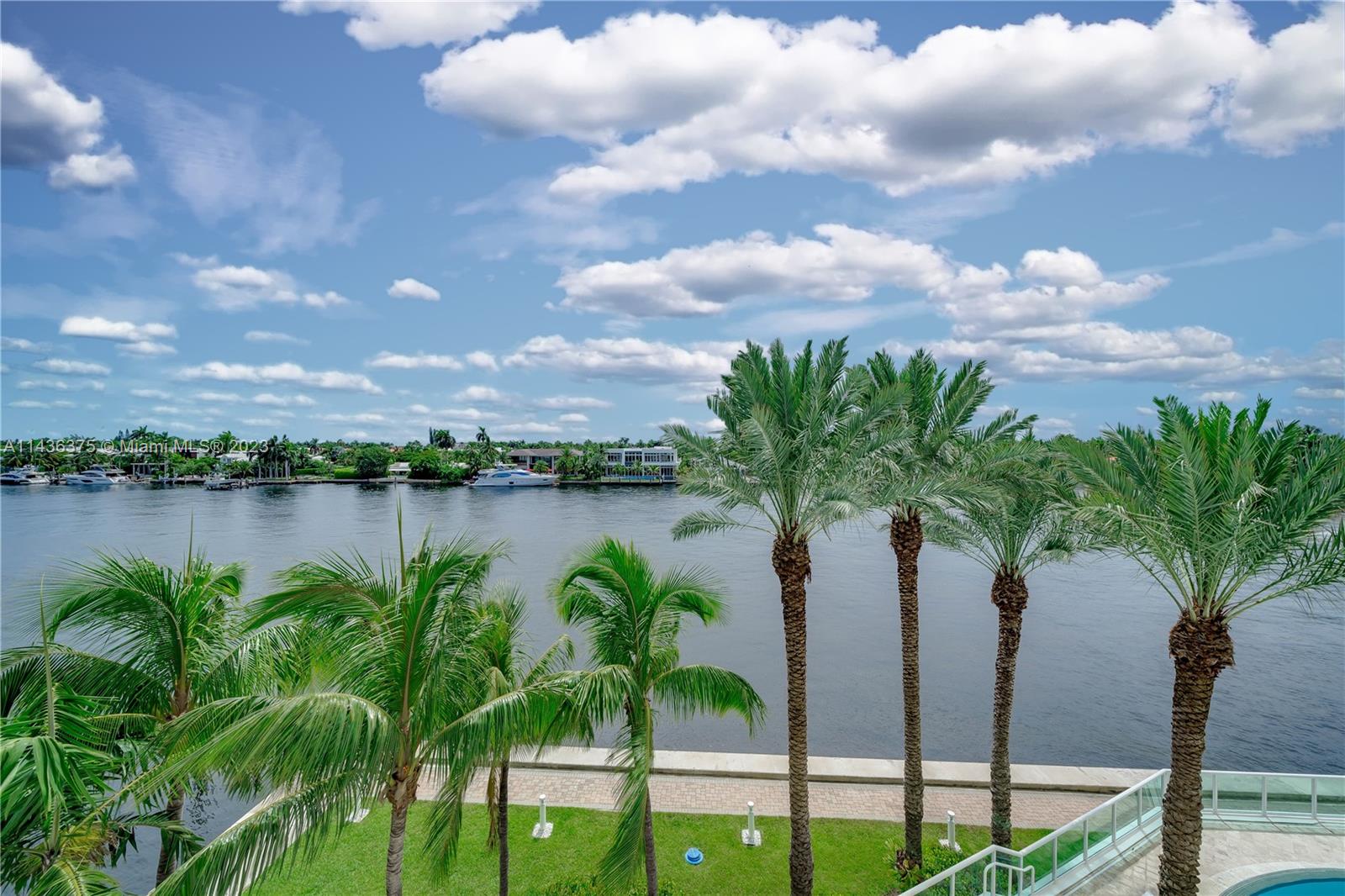 20201 E Country Club Dr Unit: 404