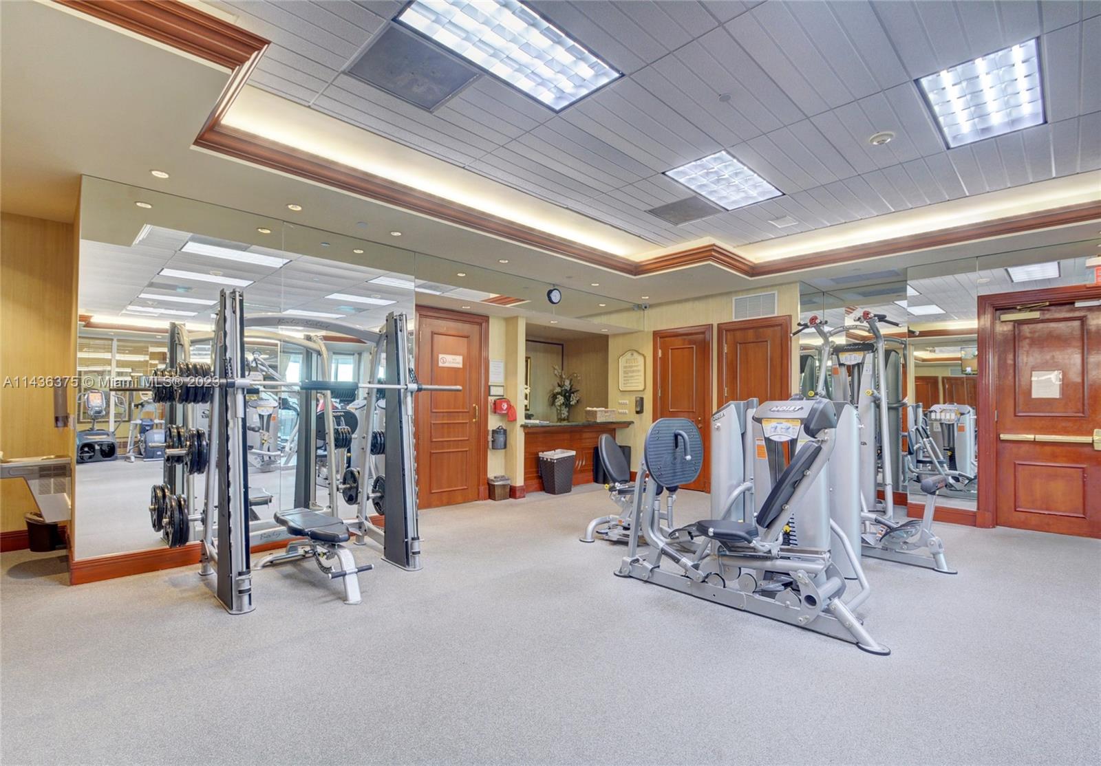 20201 E Country Club Dr Unit: 404