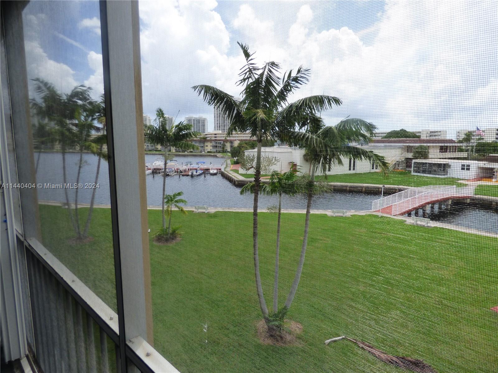 2859 Leonard Dr Unit: G306