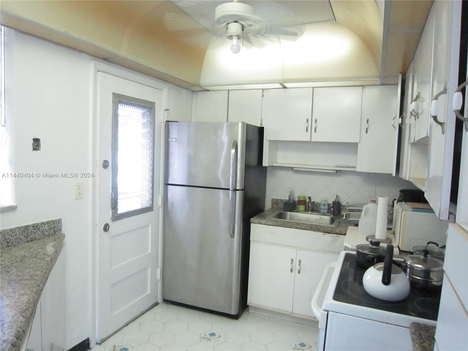 2859 Leonard Dr Unit: G306
