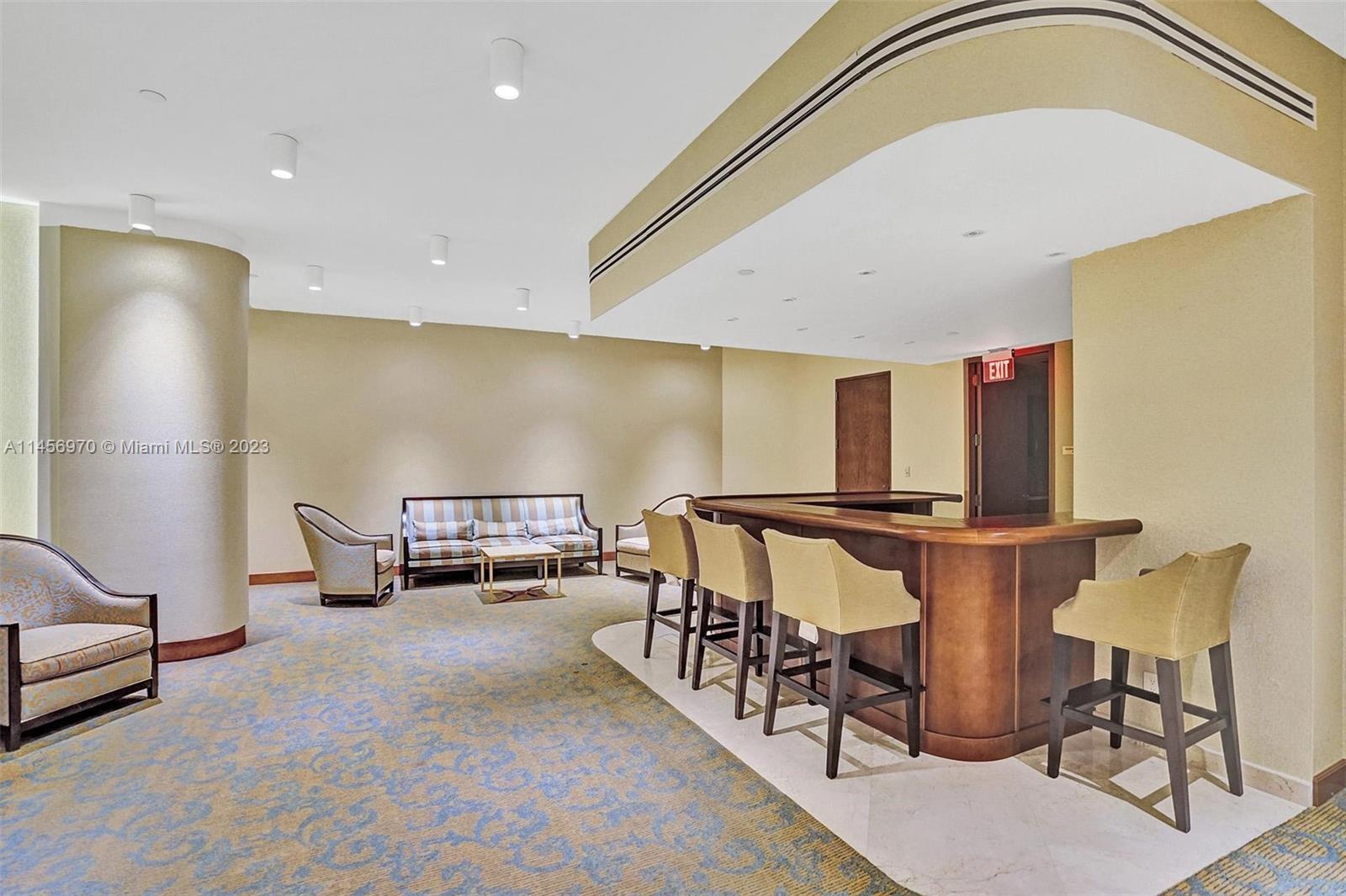 19355 Turnberry Way Unit: 3J