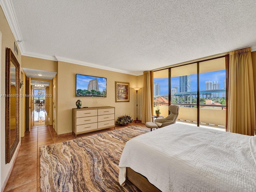 19355 Turnberry Way Unit: 3J