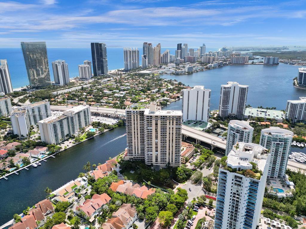 19355 Turnberry Way Unit: 3J