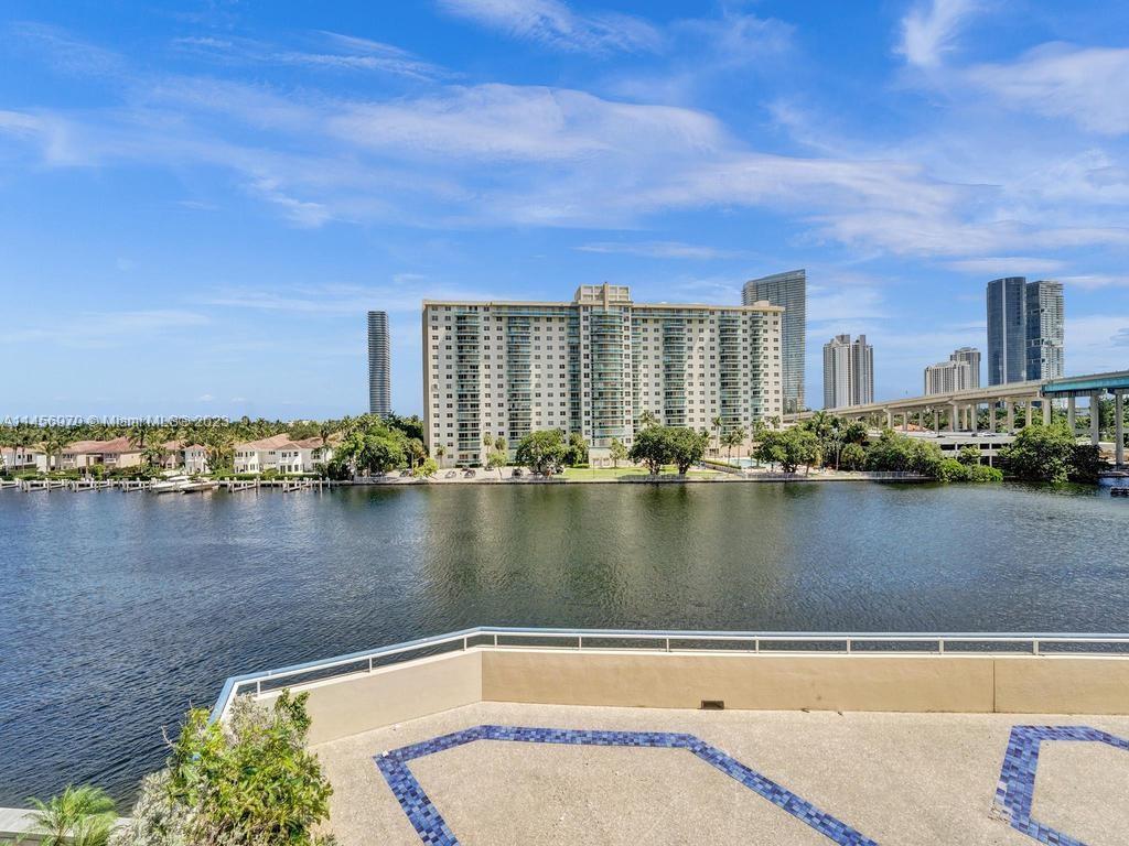 19355 Turnberry Way Unit: 3J
