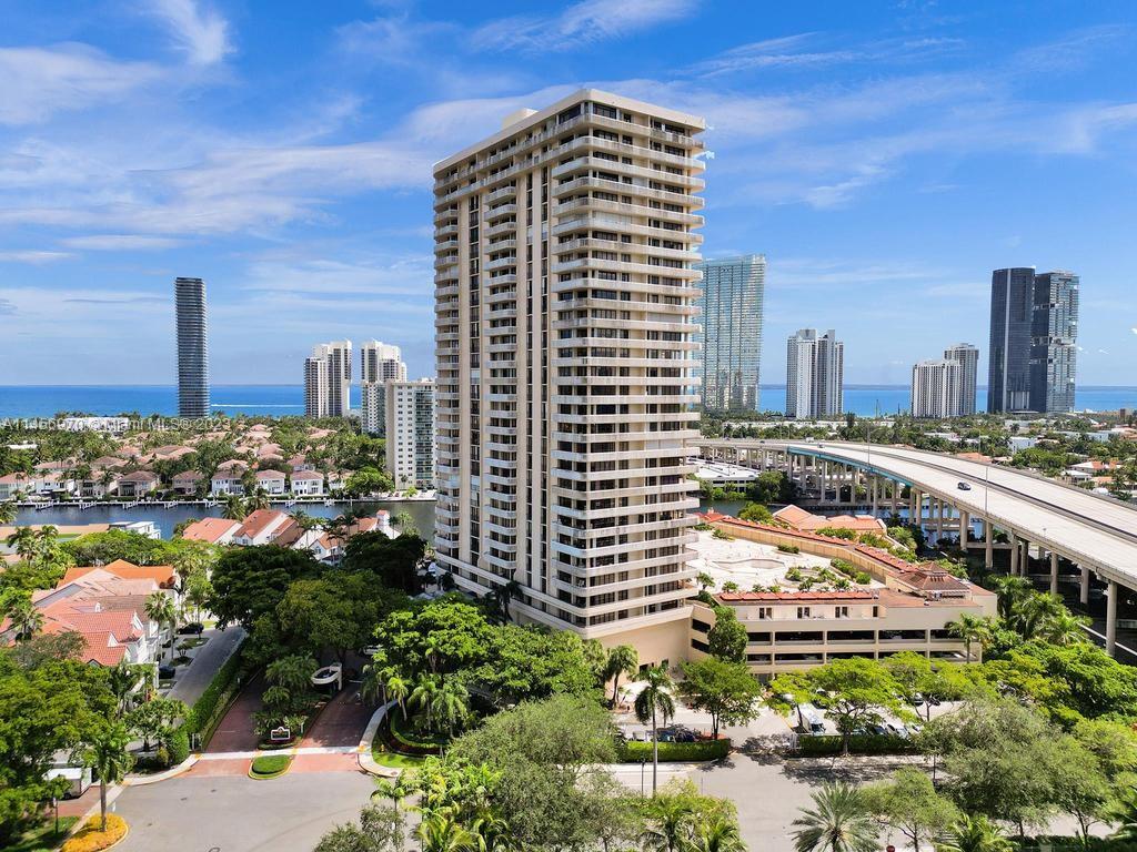 19355 Turnberry Way Unit: 3J