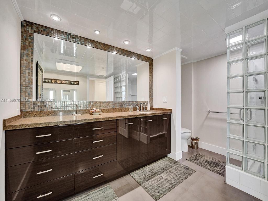 19355 Turnberry Way Unit: 3J
