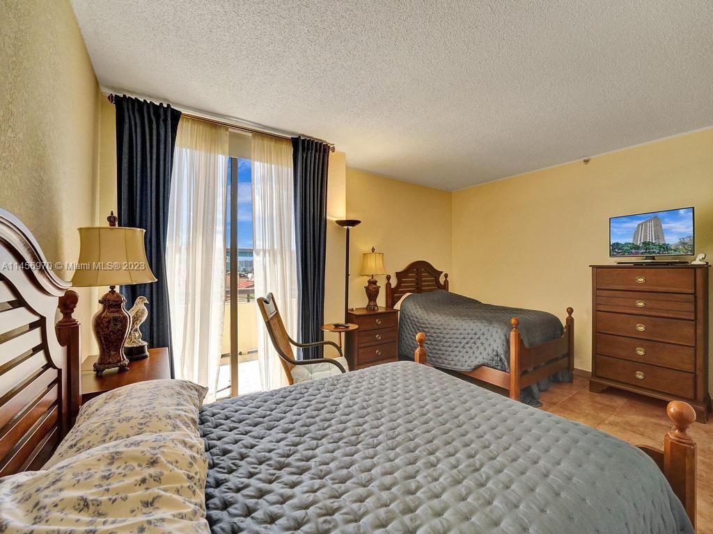 19355 Turnberry Way Unit: 3J