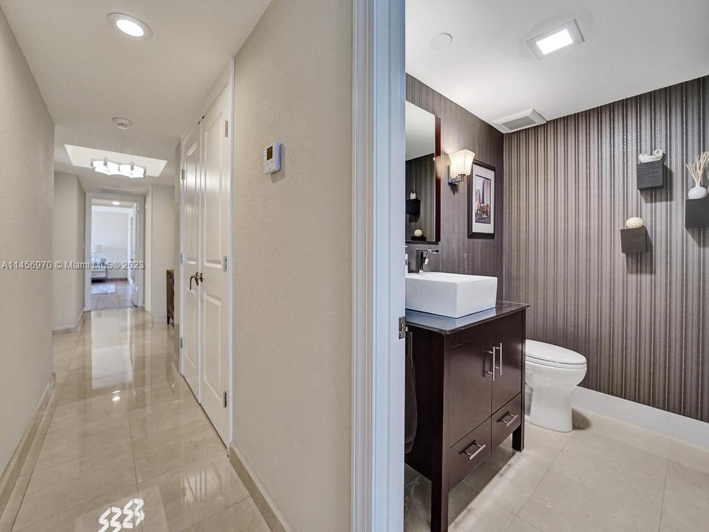 19355 Turnberry Way Unit: 3J