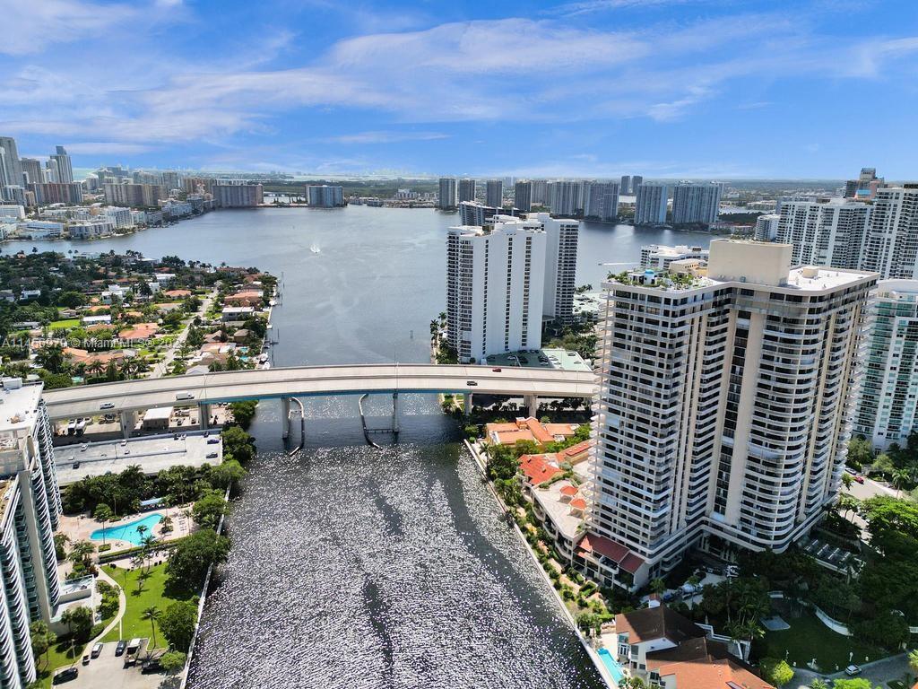 19355 Turnberry Way Unit: 3J