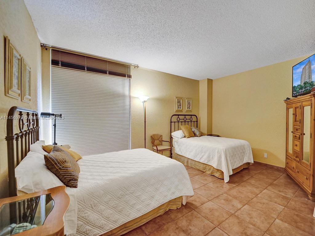 19355 Turnberry Way Unit: 3J
