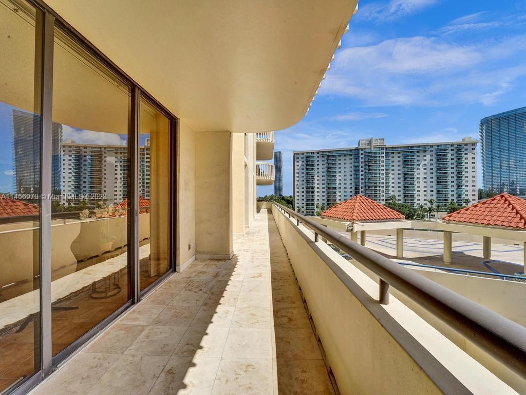 19355 Turnberry Way Unit: 3J