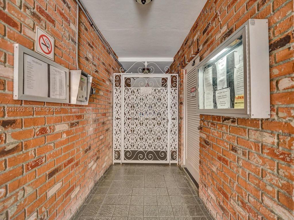 300 Golden Isles Dr Unit: 312