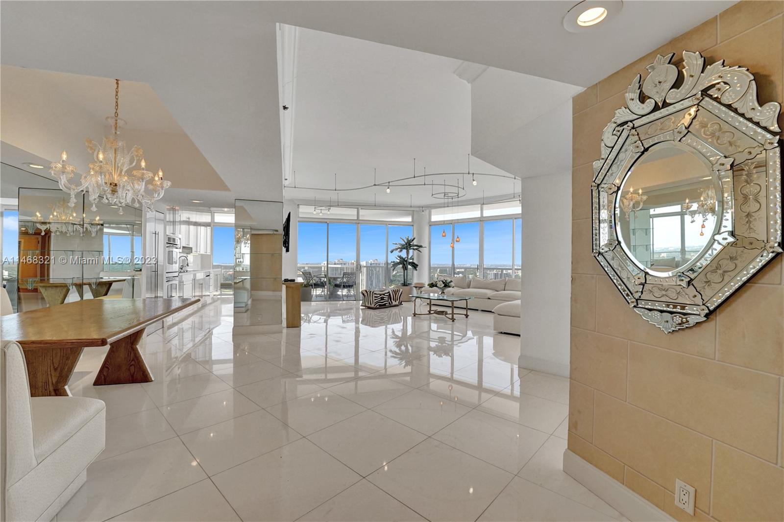 20281 E Country Club Dr Unit: TW7