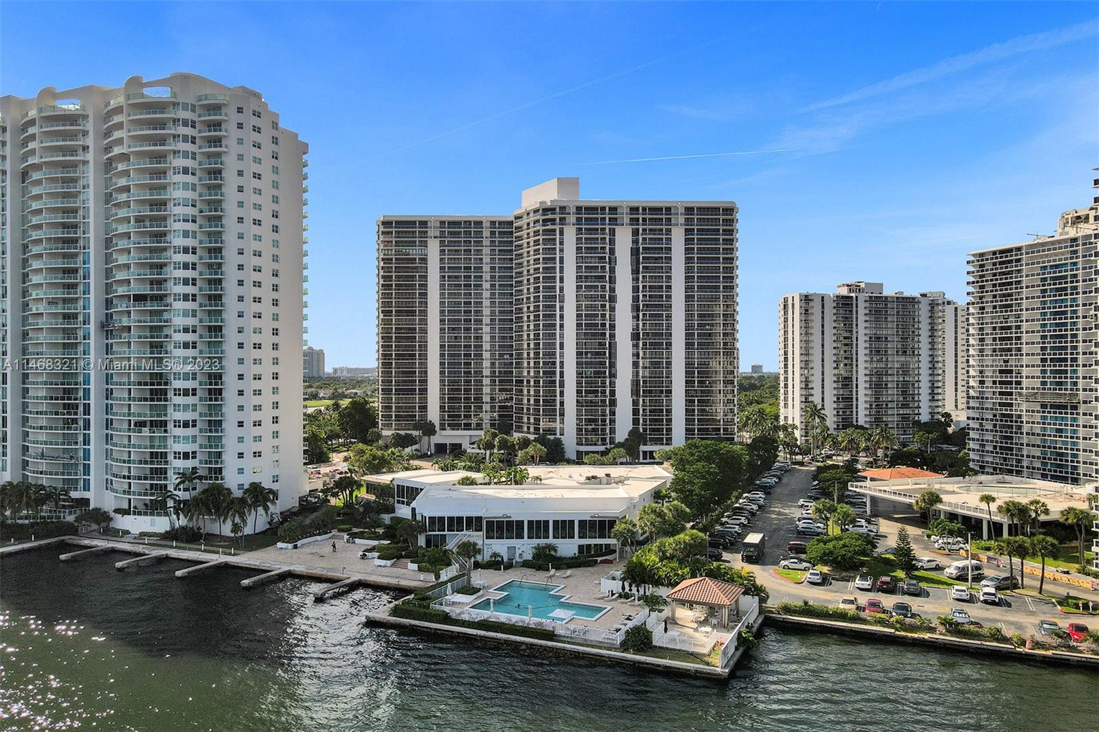 20281 E Country Club Dr Unit: TW7