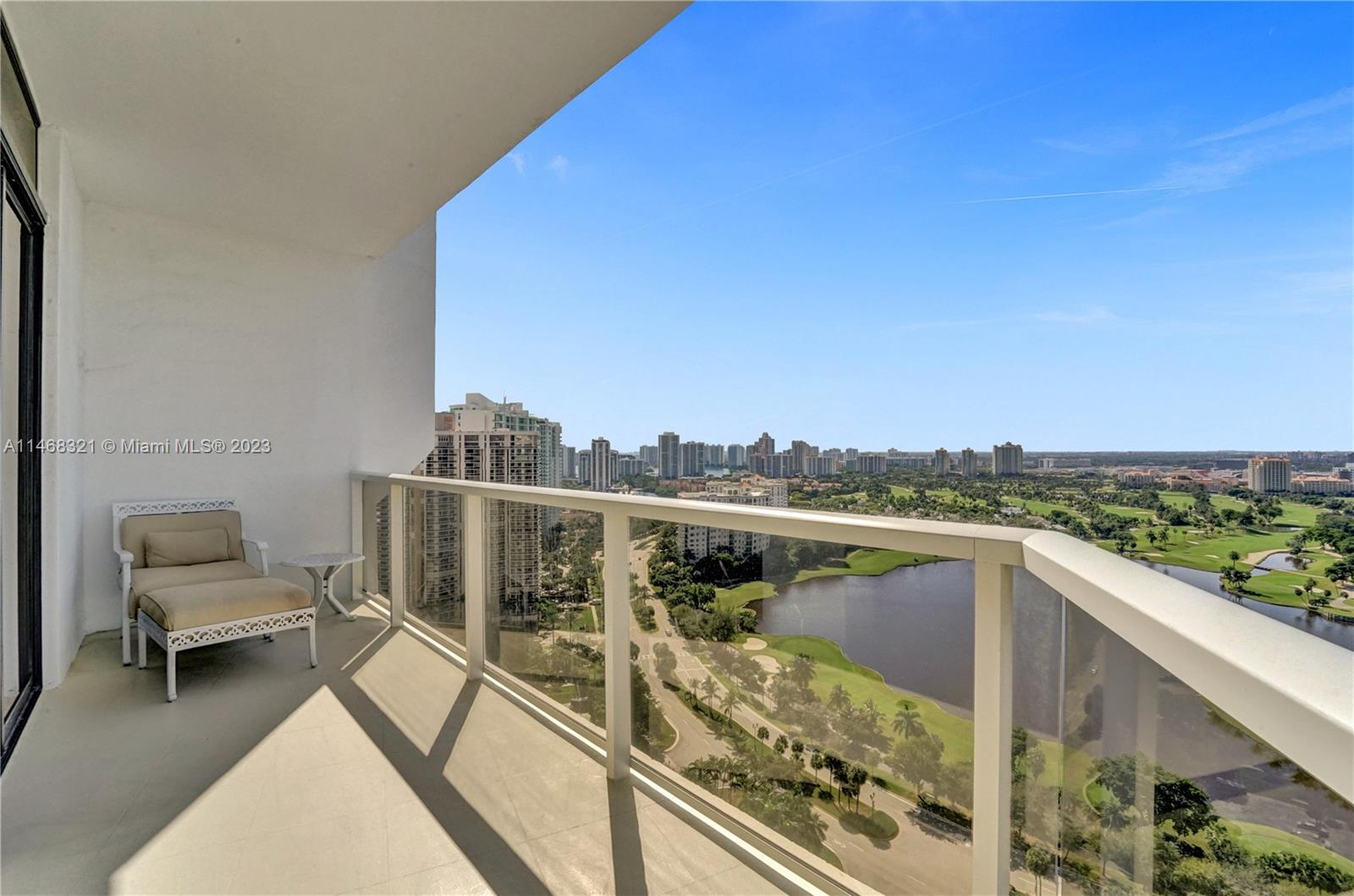 20281 E Country Club Dr Unit: TW7