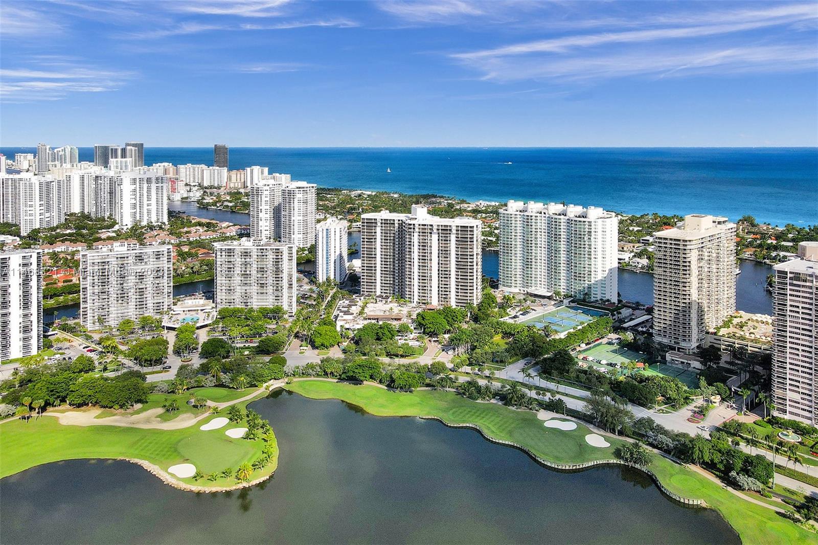 20281 E Country Club Dr Unit: TW7
