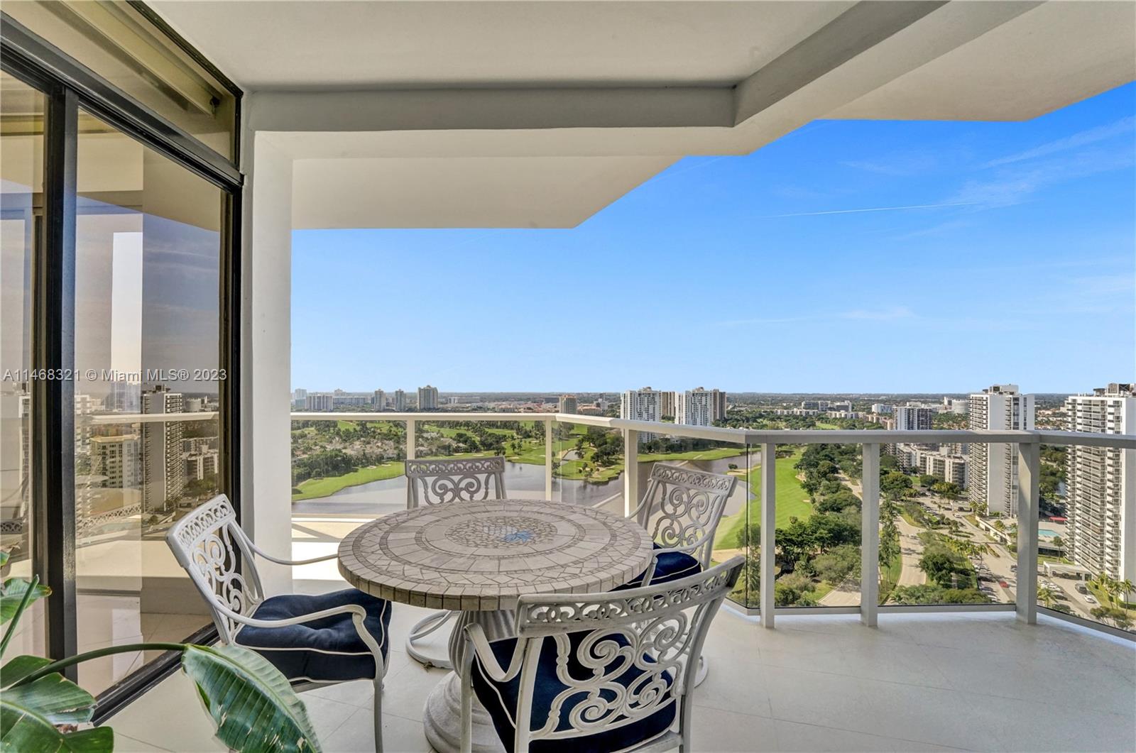 20281 E Country Club Dr Unit: TW7