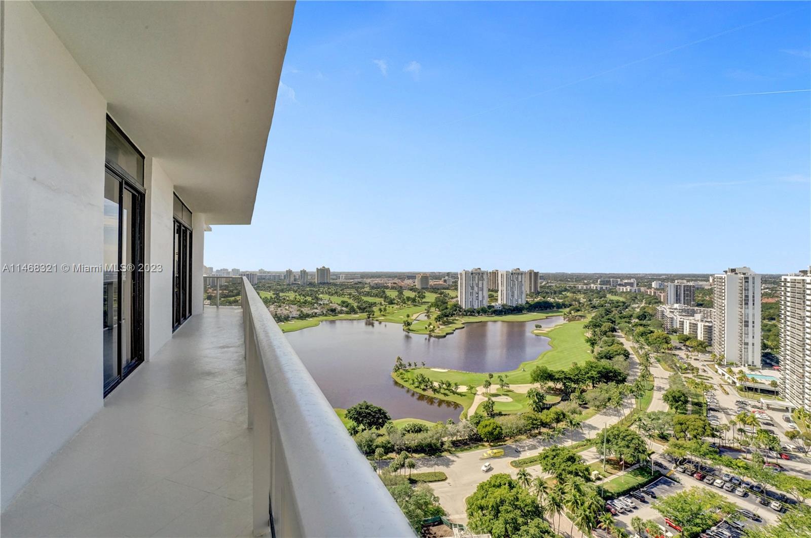 20281 E Country Club Dr Unit: TW7