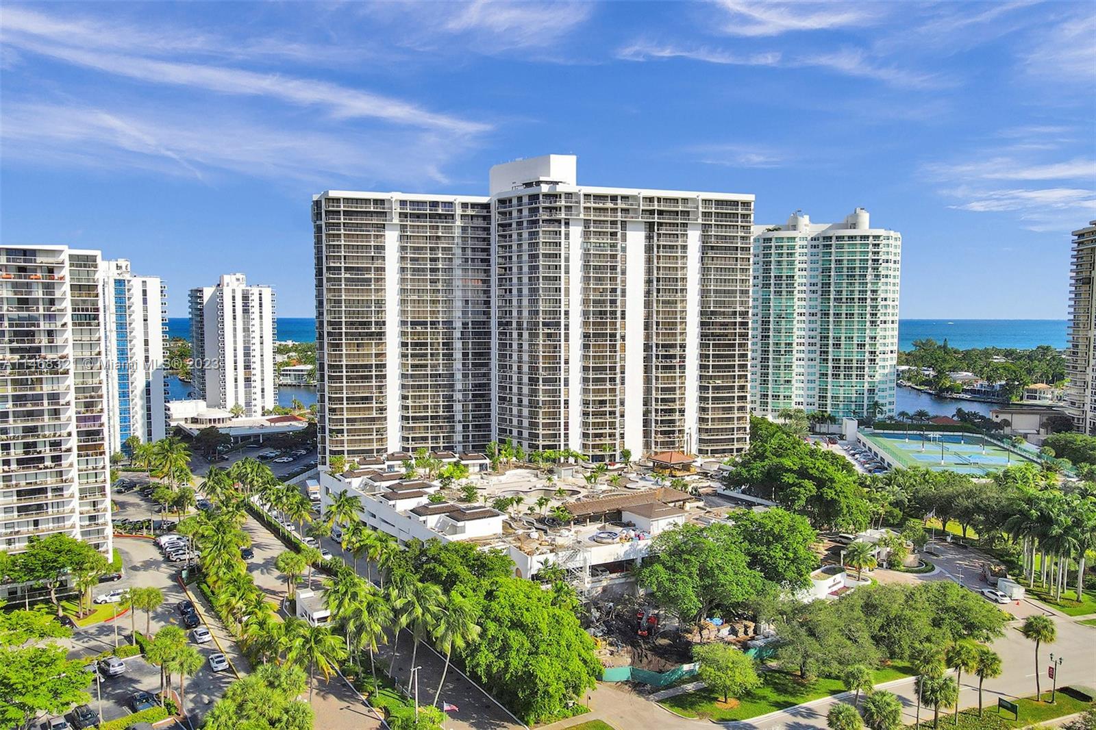 20281 E Country Club Dr Unit: TW7