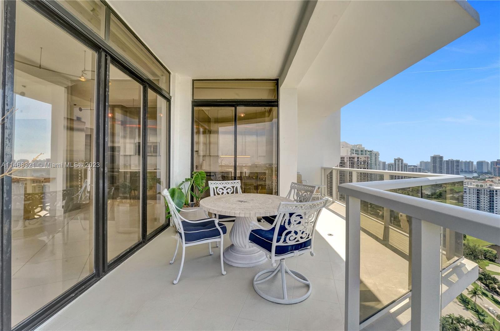20281 E Country Club Dr Unit: TW7