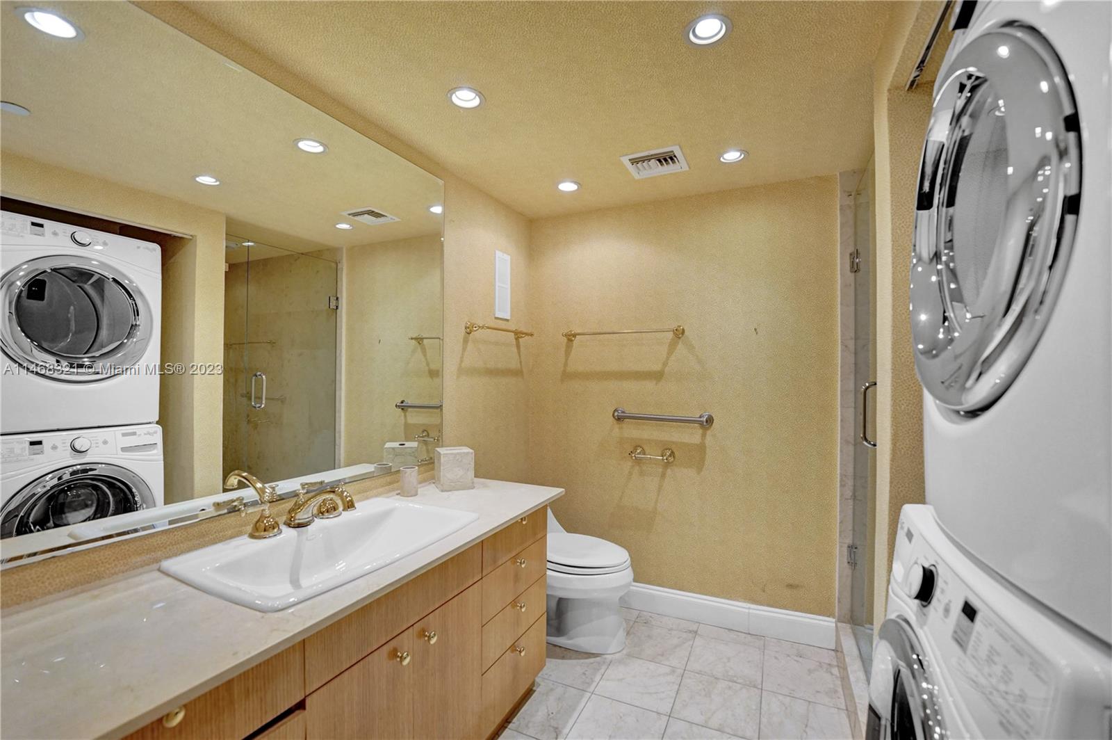 20281 E Country Club Dr Unit: TW7