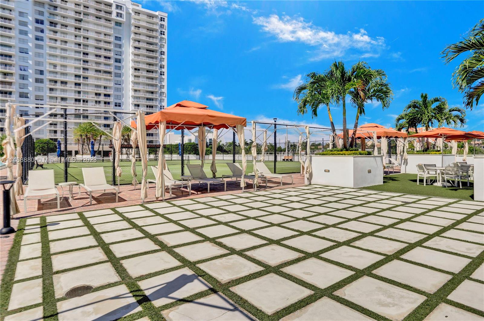 2851 NE 183rd St Unit: 1412E