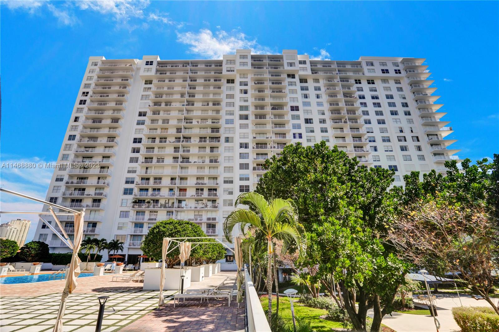2851 NE 183rd St Unit: 1412E
