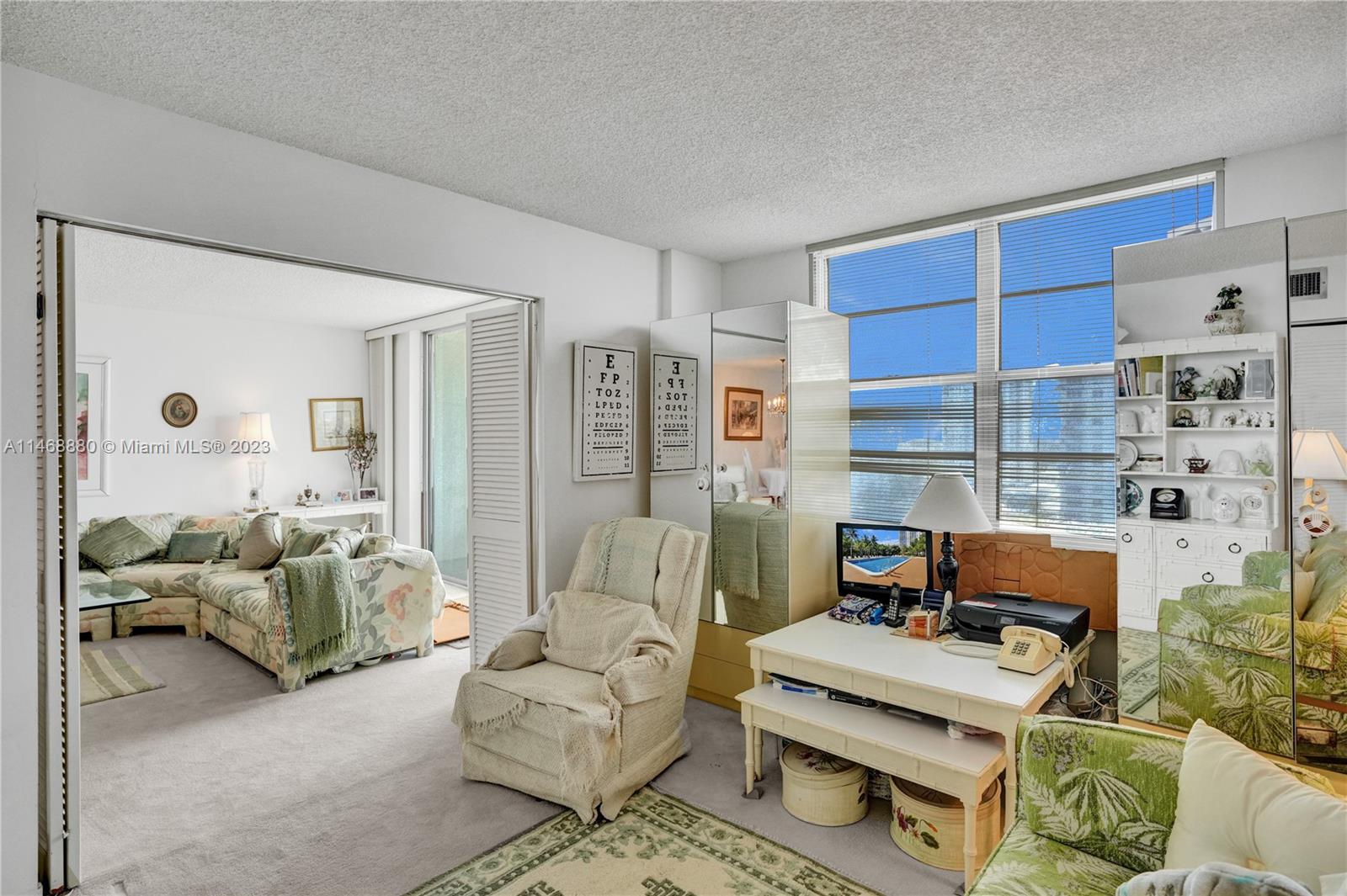 2851 NE 183rd St Unit: 1412E