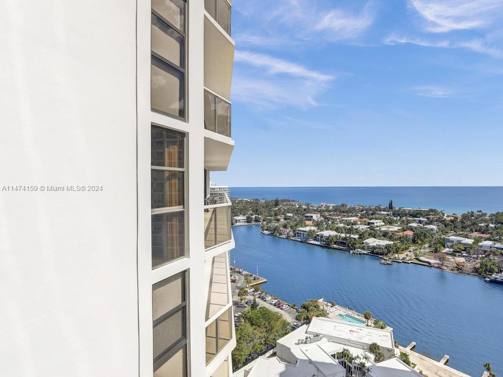 20281 E Country Club Dr Unit: 2010