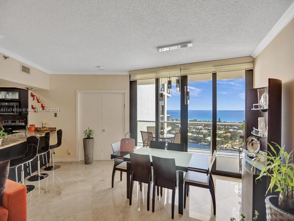 20281 E Country Club Dr Unit: 2010