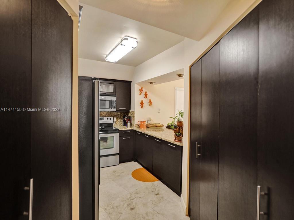 20281 E Country Club Dr Unit: 2010