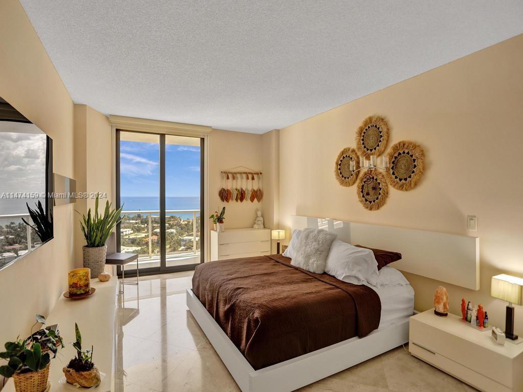 20281 E Country Club Dr Unit: 2010