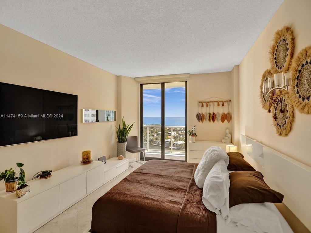 20281 E Country Club Dr Unit: 2010